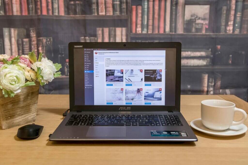 Das Titelbild für einen Artikel zu ersten Schritten im Wordpress Backend